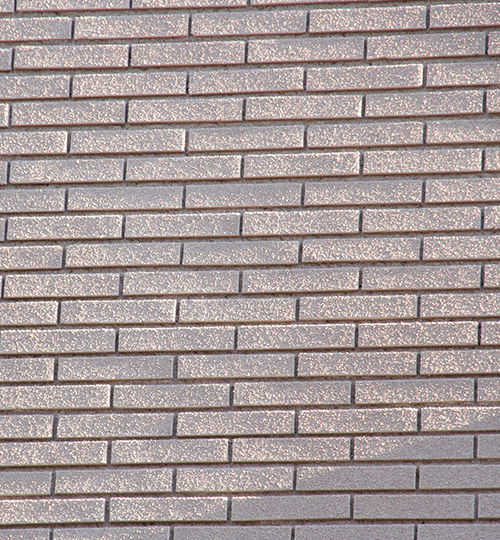 Fassadenschutz mit KliuCork® Deutschland Sprühkork – nachhaltige Korkbeschichtung als langlebige Korkfarbe für Außenwände.